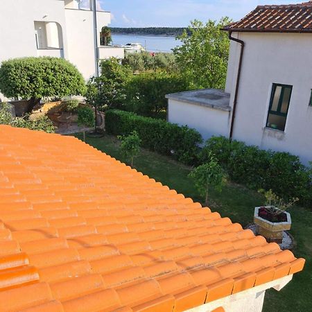 Apartmani B&S Barbat na Rabu Zewnętrze zdjęcie