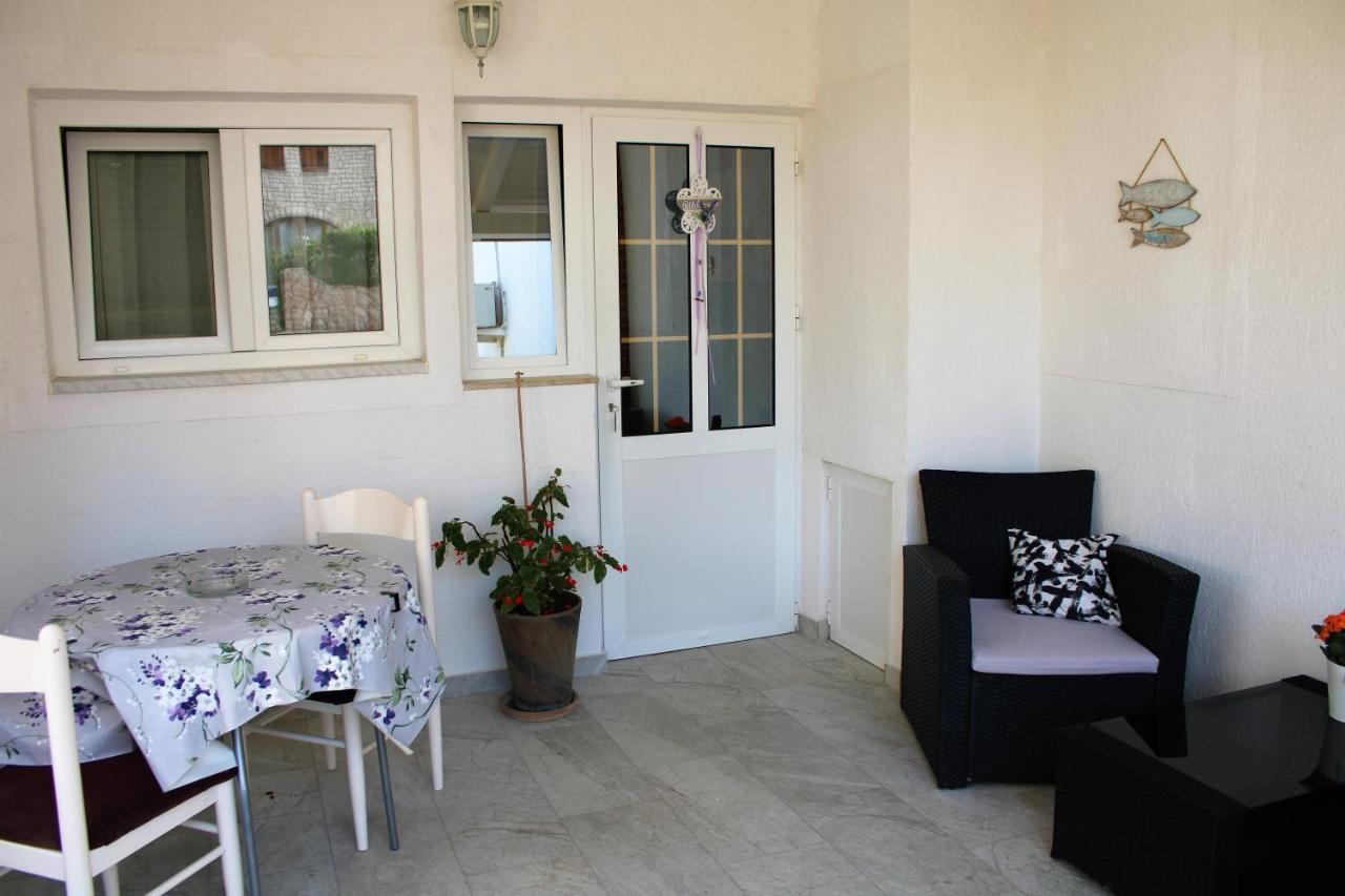 Apartmani B&S Barbat na Rabu Zewnętrze zdjęcie