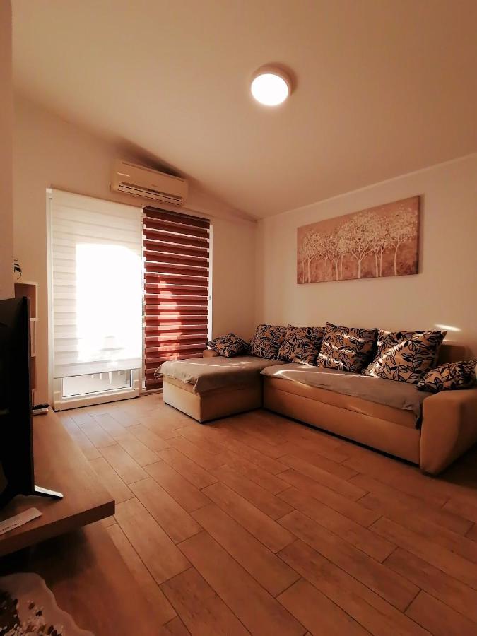 Apartmani B&S Barbat na Rabu Zewnętrze zdjęcie